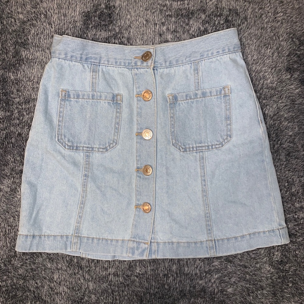 versatile denim skirt 💋